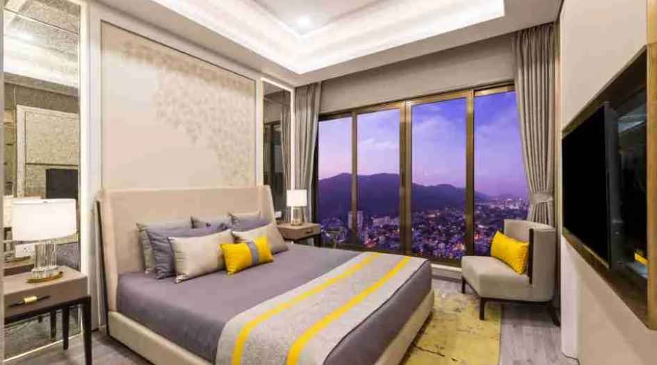 Sheth-Montana-Giona-Actual-Flat-Master-Bedroom
